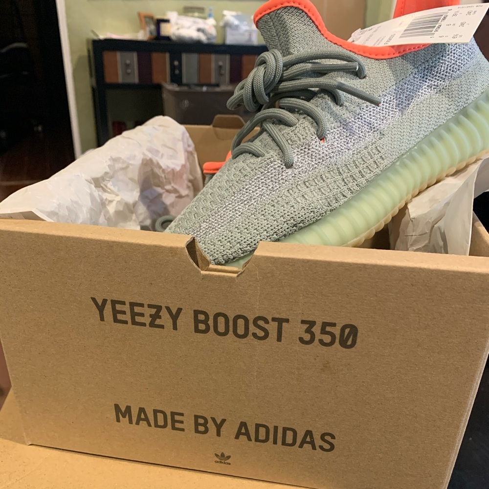 Yeezy Boost 350 V2 Grey NWT